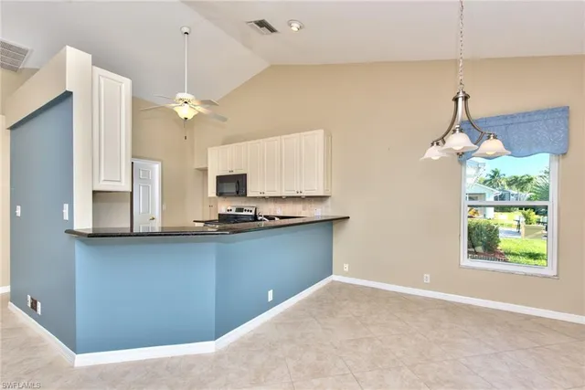 $2,800 | 3563 Kent Drive, Naples, FL 34112