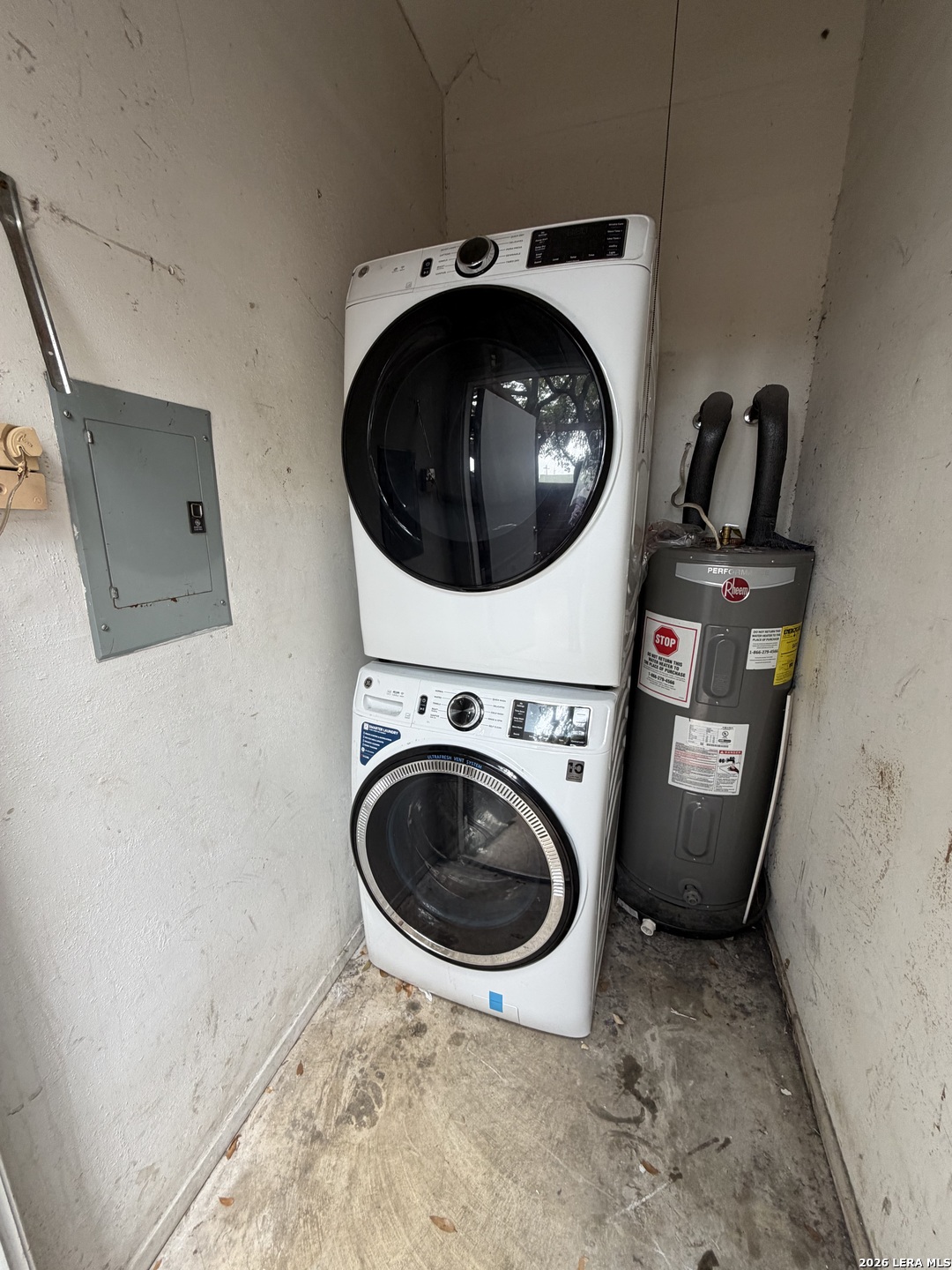 10527 Perrin Beitel Road, Unit C102 San Antonio, TX 78217 - Photo 12 of 17