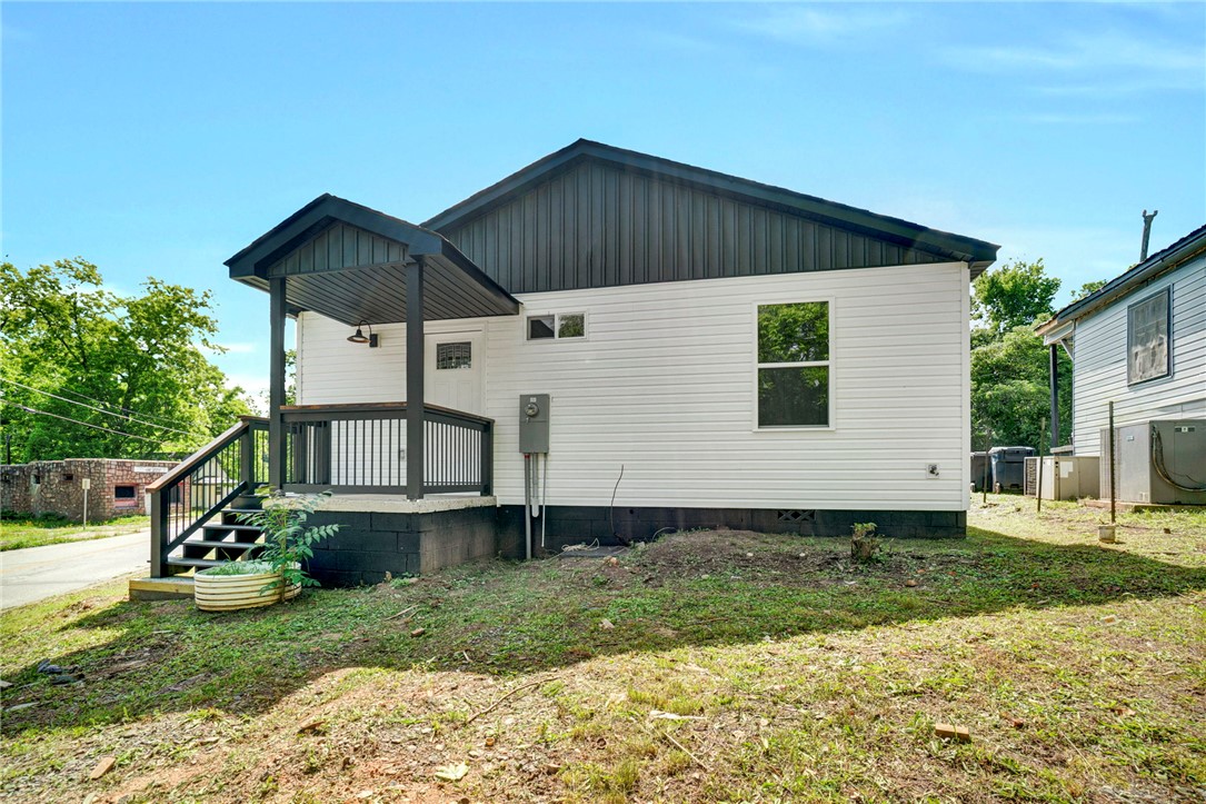 404 Short Street Anderson, SC 29624 - Photo 16 of 17