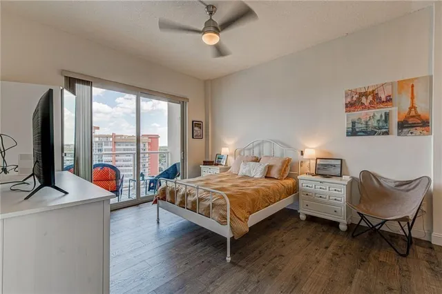 $190,000 | 1301 Northeast Miami Gardens Drive, Unit 1721W, Miami, FL 33179