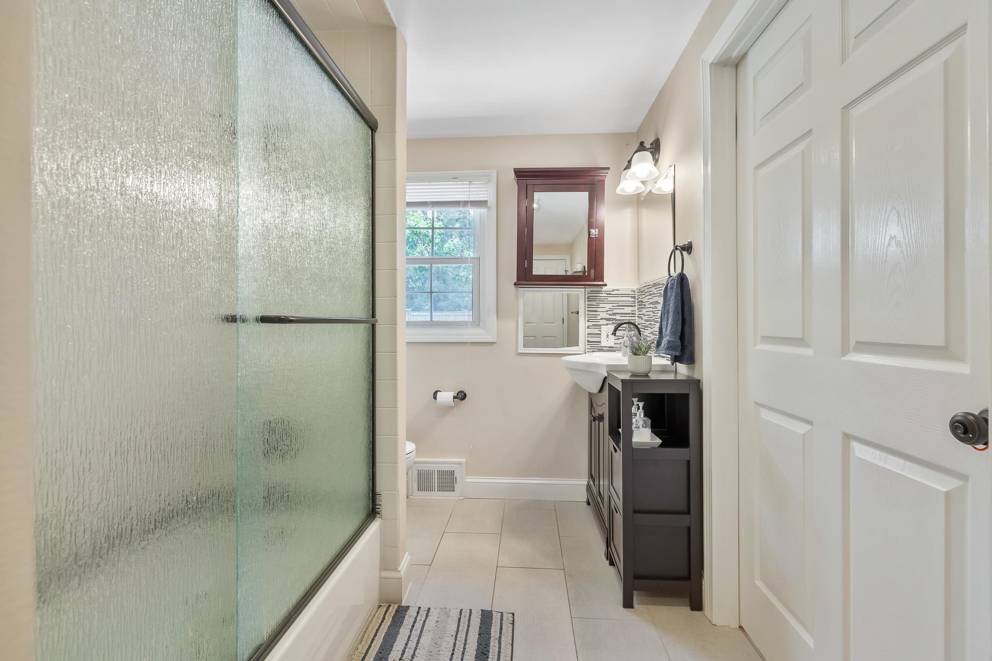 7 Dunster Drive Hanover, NH 03755 - Photo 25 of 40