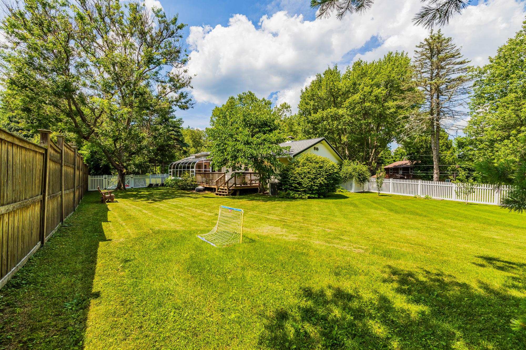 7 Dunster Drive Hanover, NH 03755 - Photo 36 of 40