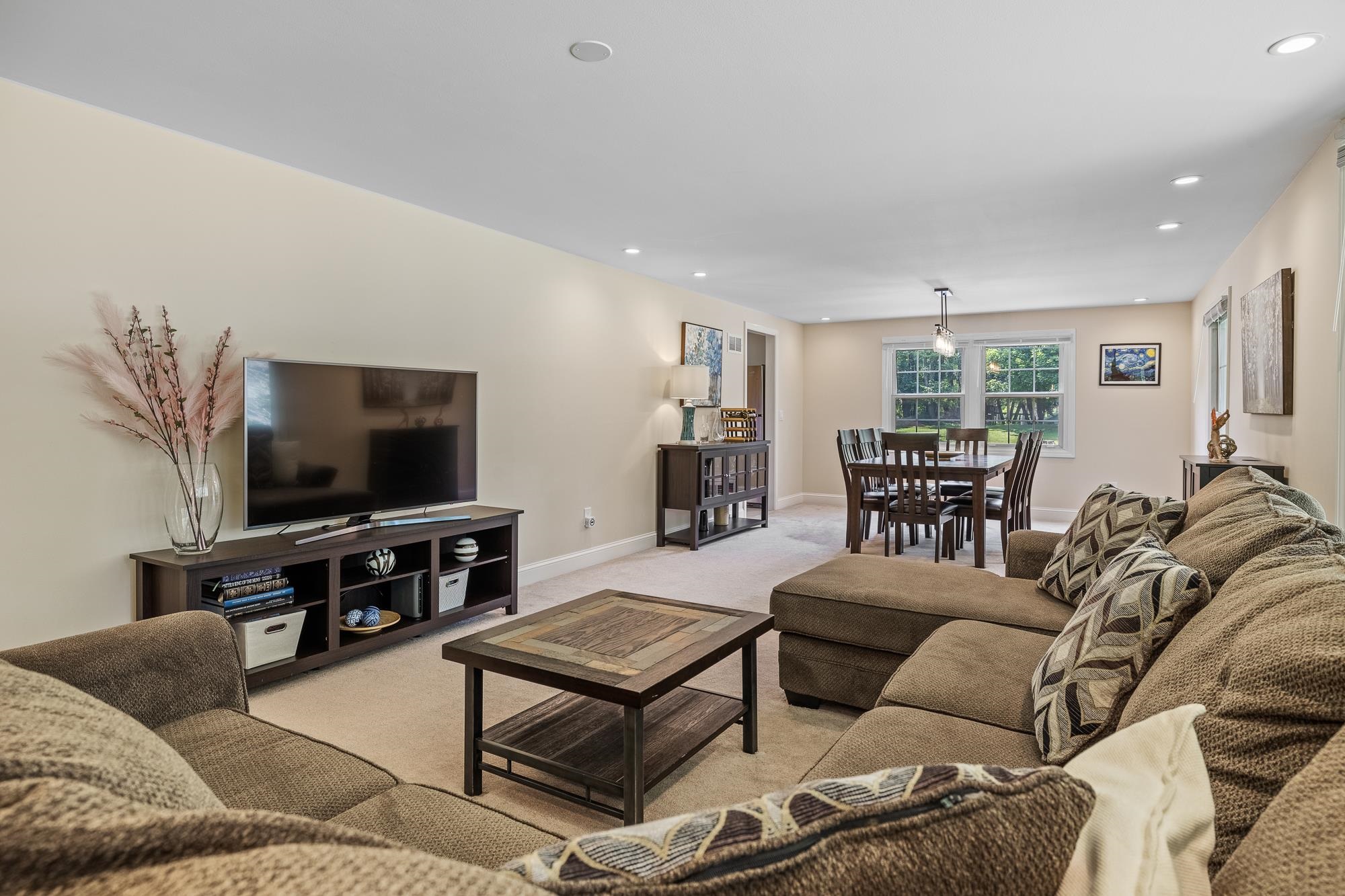 7 Dunster Drive Hanover, NH 03755 - Photo 7 of 40