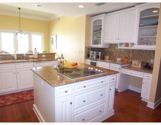 62 South River Road Stuart, FL 34996 - Photo 3 of 7 Gallery Image 3