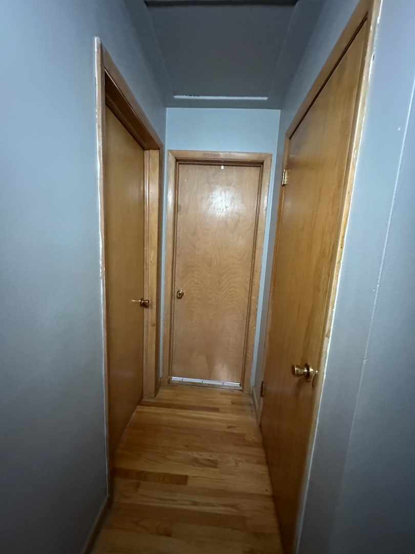 17871 Locust Street Lansing, IL 60438 - Photo 7 of 25 a view of a hallway
