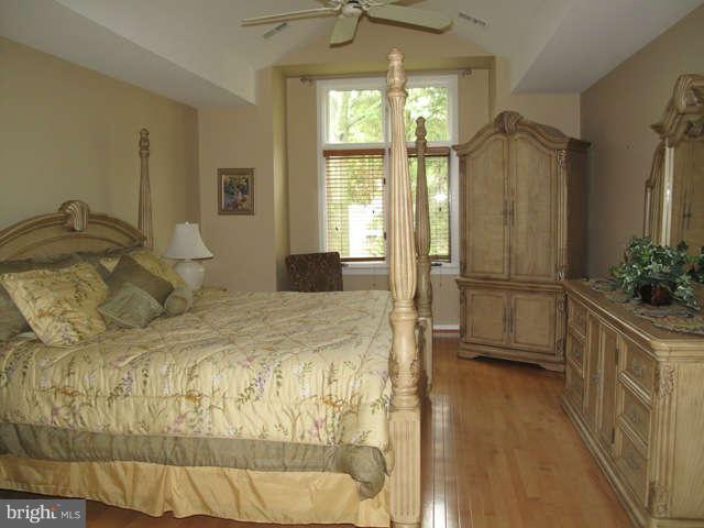 12009 North Walnut Branch Road Reston, VA 20194 - Photo 13 of 28 Hardwood flooring