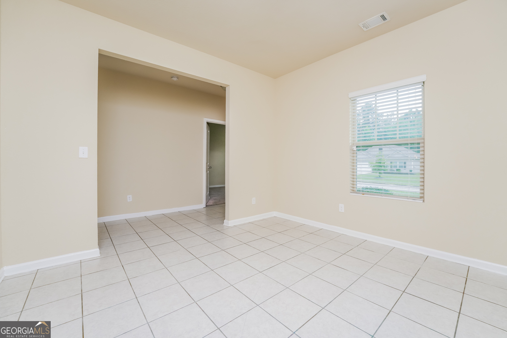 85 Ashley Trace Covington, GA 30016 - Photo 5 of 16