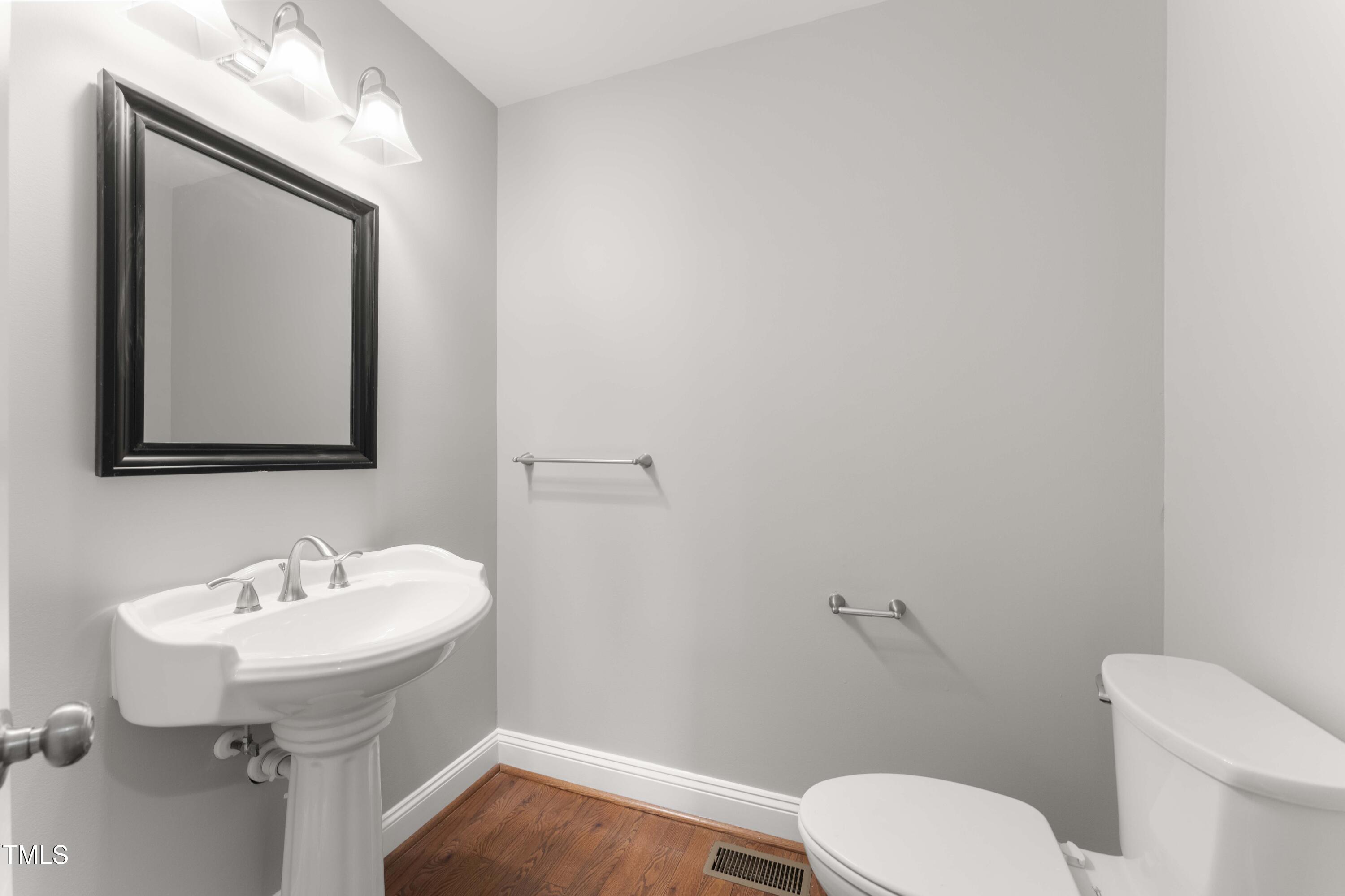 1426 Quarter Point Raleigh, NC 27615 - Photo 25 of 64 013.1