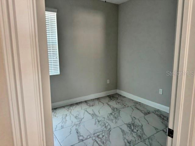2531 West Walnut Street Tampa, FL 33607 - Photo 11 of 18