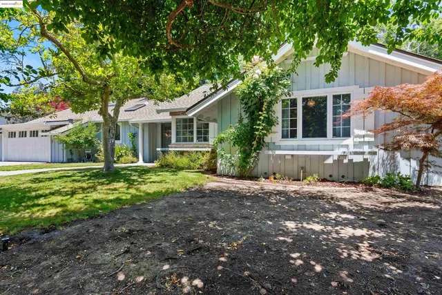 $1,459,888 | 307 Rheem Boulevard, Moraga, CA 94556