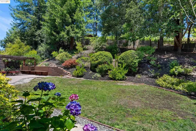 $1,459,888 | 307 Rheem Boulevard, Moraga, CA 94556