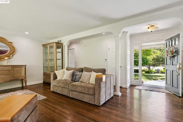 $1,459,888 | 307 Rheem Boulevard, Moraga, CA 94556