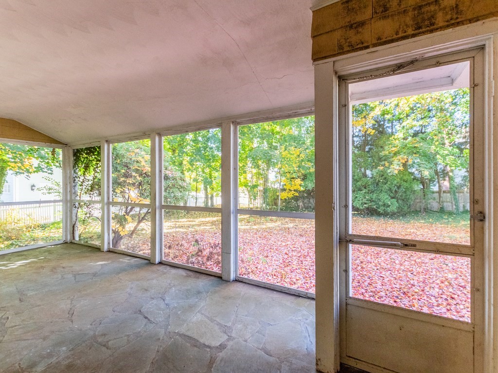 57 Mayflower Road Needham, MA 02492 - Photo 15 of 26