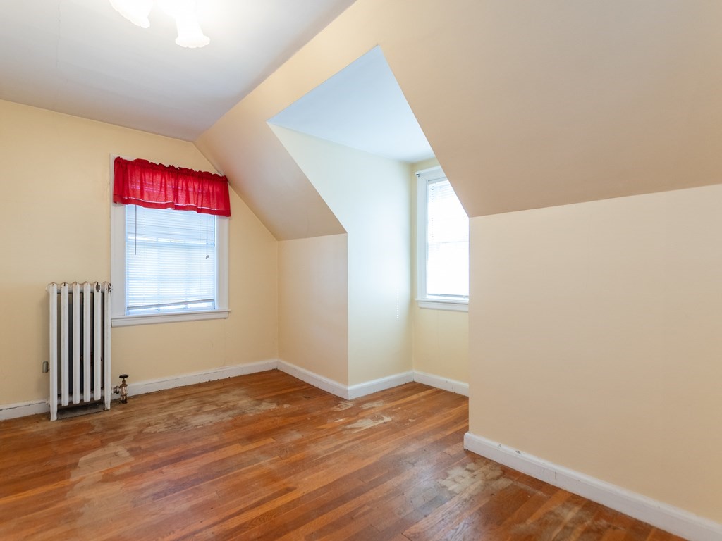 57 Mayflower Road Needham, MA 02492 - Photo 18 of 26