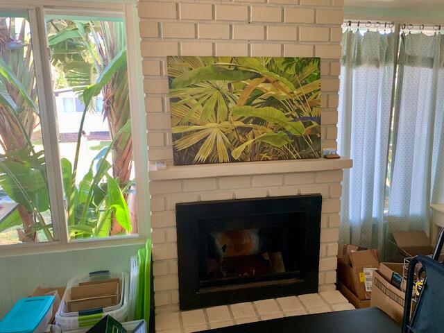 918 South Ruby Drive Key Largo, FL 33037 - Photo 21 of 57 WOOD FIREPLACE