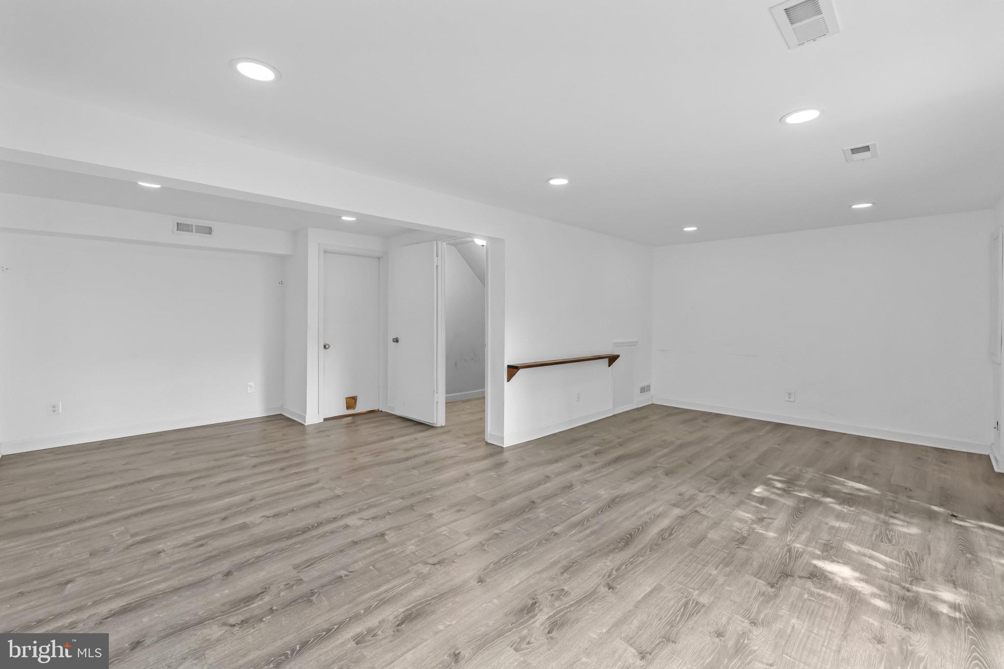 6018 Timber Hollow Lane Springfield, VA 22152 - Photo 18 of 29