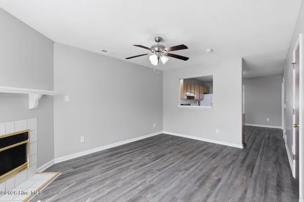 $1,200 | 1063 West Pueblo Drive, Jacksonville, NC 28546