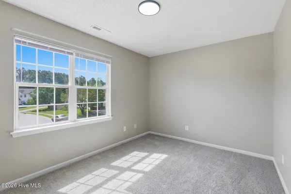 $1,200 | 1063 West Pueblo Drive, Jacksonville, NC 28546