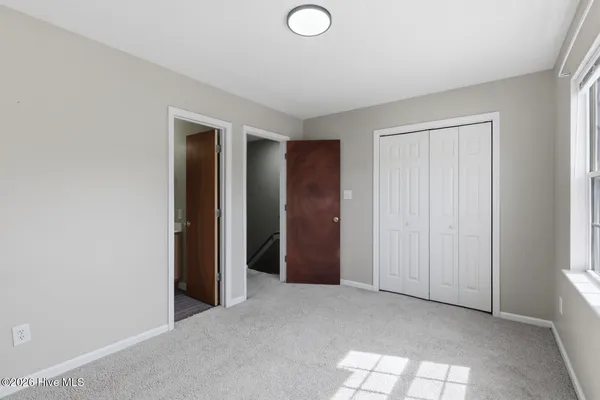 $1,200 | 1063 West Pueblo Drive, Jacksonville, NC 28546