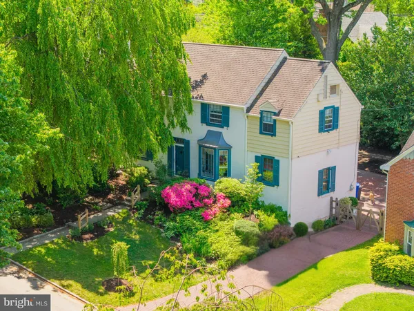 $410,000 | 404 Old Farm Road, Wyncote, PA 19095
