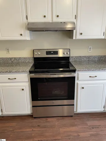 $239,900 | 102 Heritage W Court, Greenwood, SC 29649