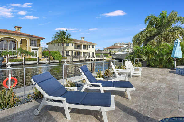 839 Enfield Street Boca Raton, FL 33487 - Photo 2 of 36 a view of a chairs and table in patio