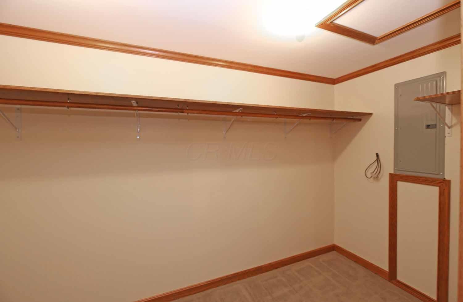 11968 Kenyon Road Mount Vernon, OH 43050 - Photo 23 of 27 Gallery Image 23