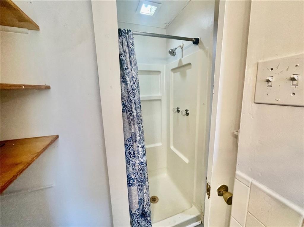 508 Chestnut Street Carnegie, PA 15106 - Photo 11 of 23 unit 2