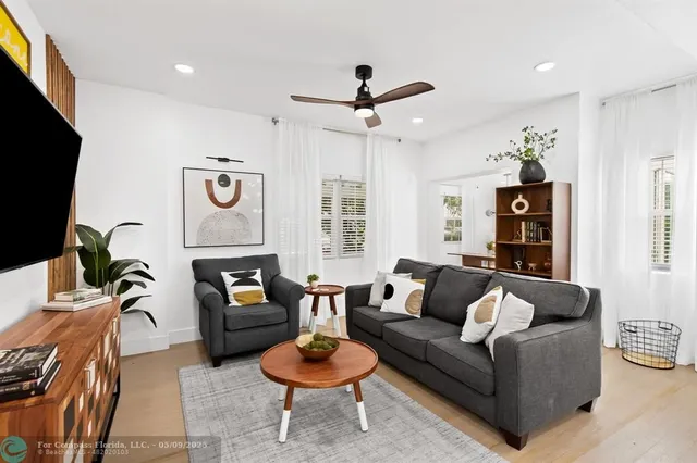 $9,000 | 615 Southeast 11th Avenue, Fort Lauderdale, FL 33301