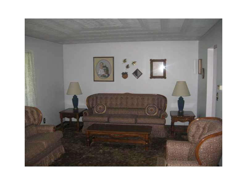 234 Reesedale Road Kittanning, PA 16201 - Photo 12 of 17 Den/Family/Great Room.