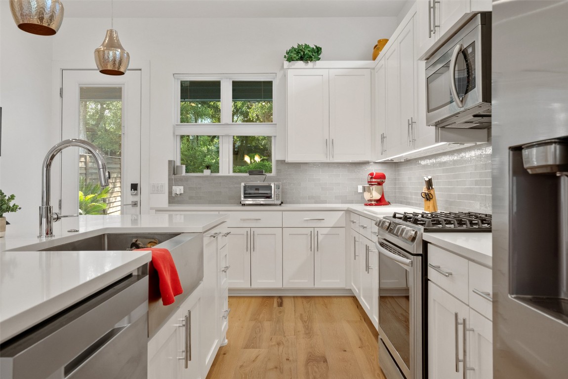 1411 Cometa Street, Unit A Austin, TX 78721 - Photo 11 of 28