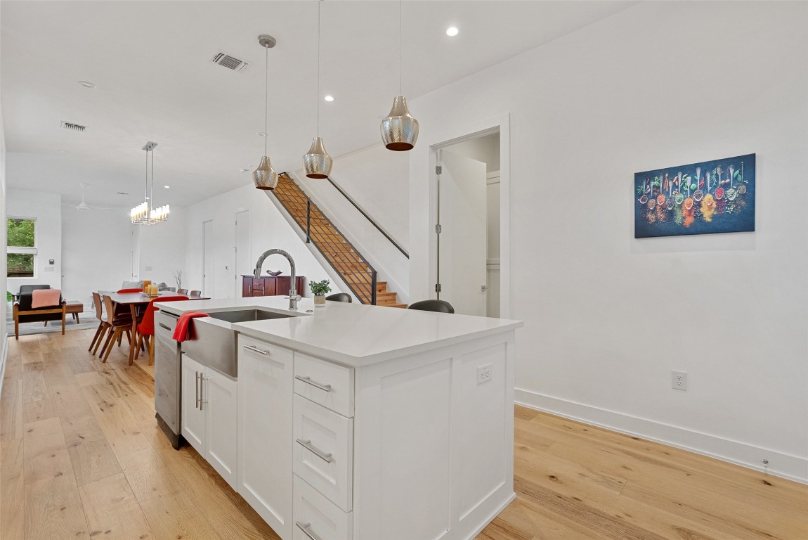 1411 Cometa Street, Unit A Austin, TX 78721 - Photo 13 of 28