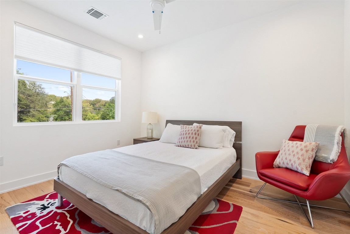 1411 Cometa Street, Unit A Austin, TX 78721 - Photo 18 of 28