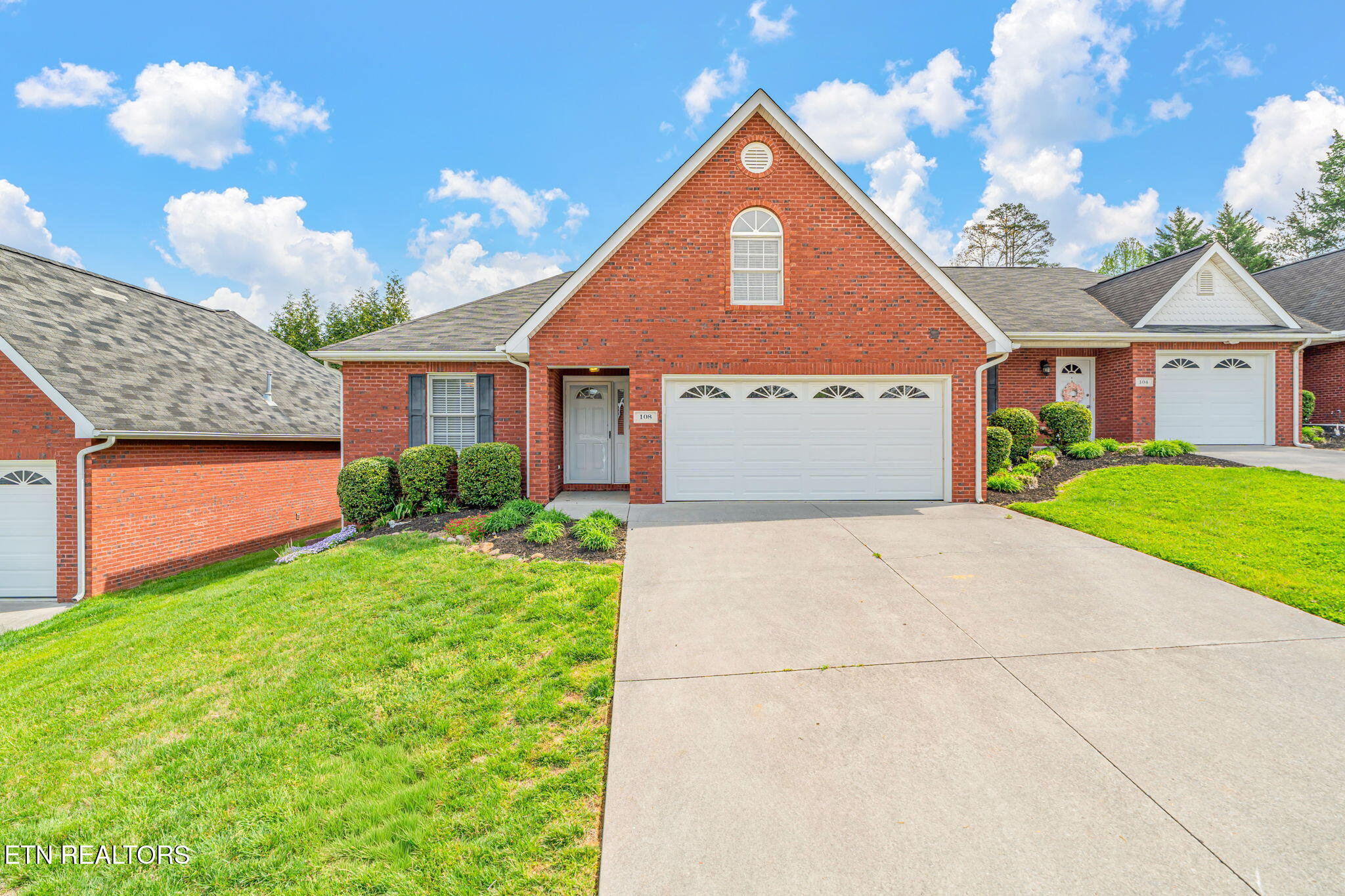 108 Honey Ridge Way Knoxville, TN 37924 - Photo 1 of 28 108 Honey Ridge