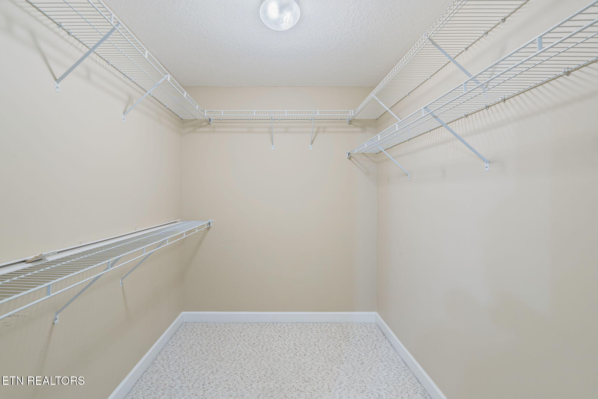 108 Honey Ridge Way Knoxville, TN 37924 - Photo 17 of 28 Primary Closet