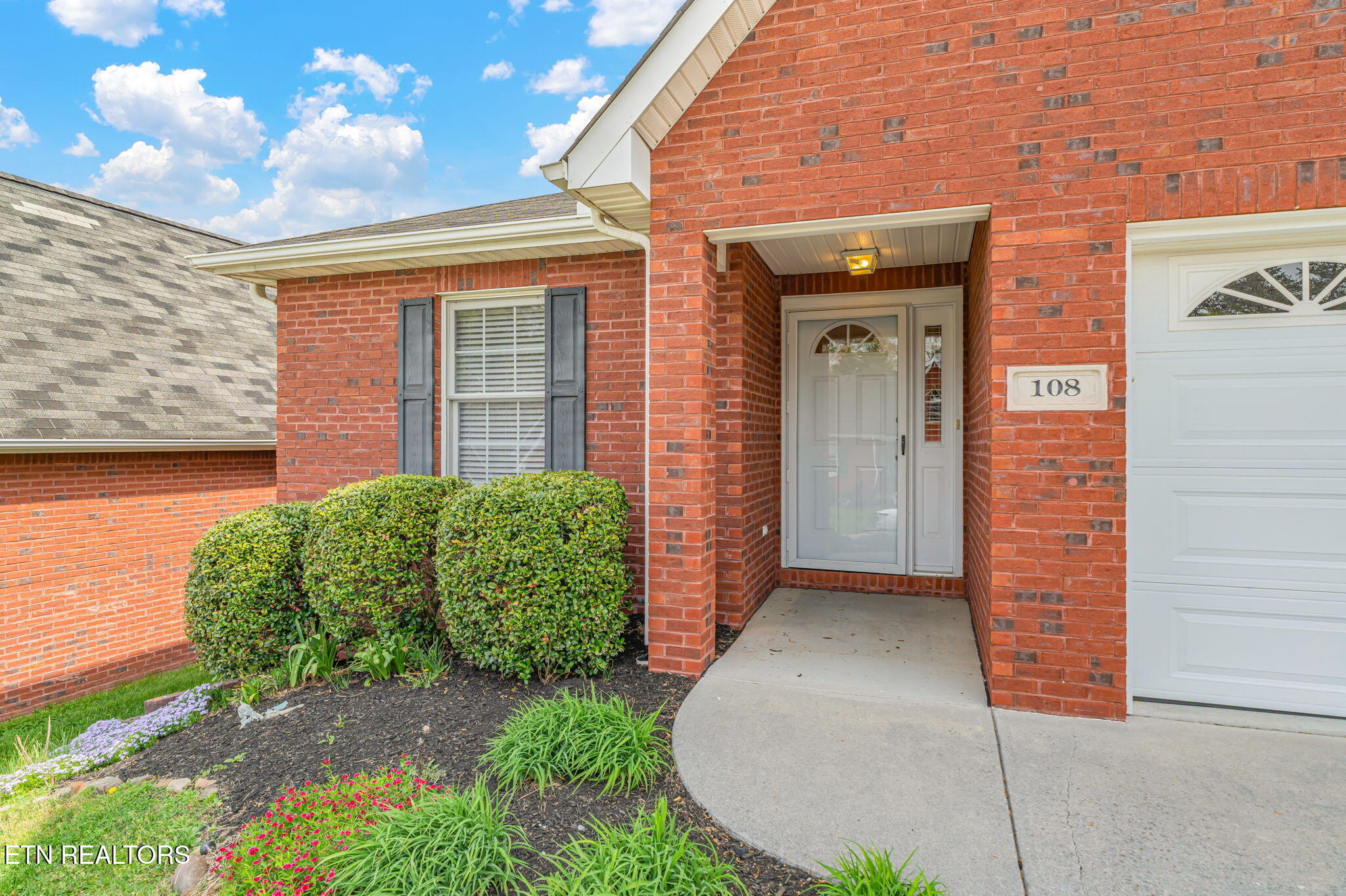108 Honey Ridge Way Knoxville, TN 37924 - Photo 2 of 28 Front Entry