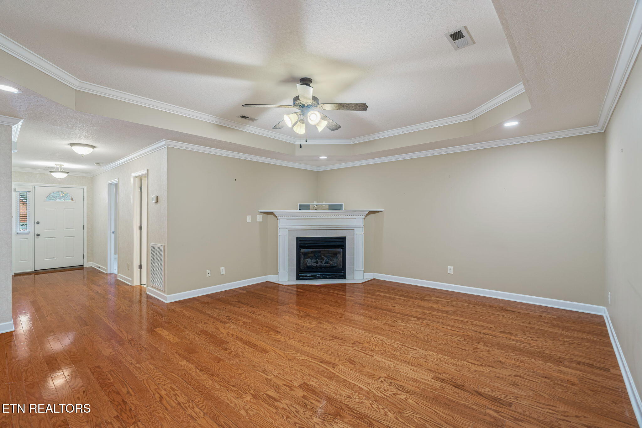 108 Honey Ridge Way Knoxville, TN 37924 - Photo 6 of 28 Living Area