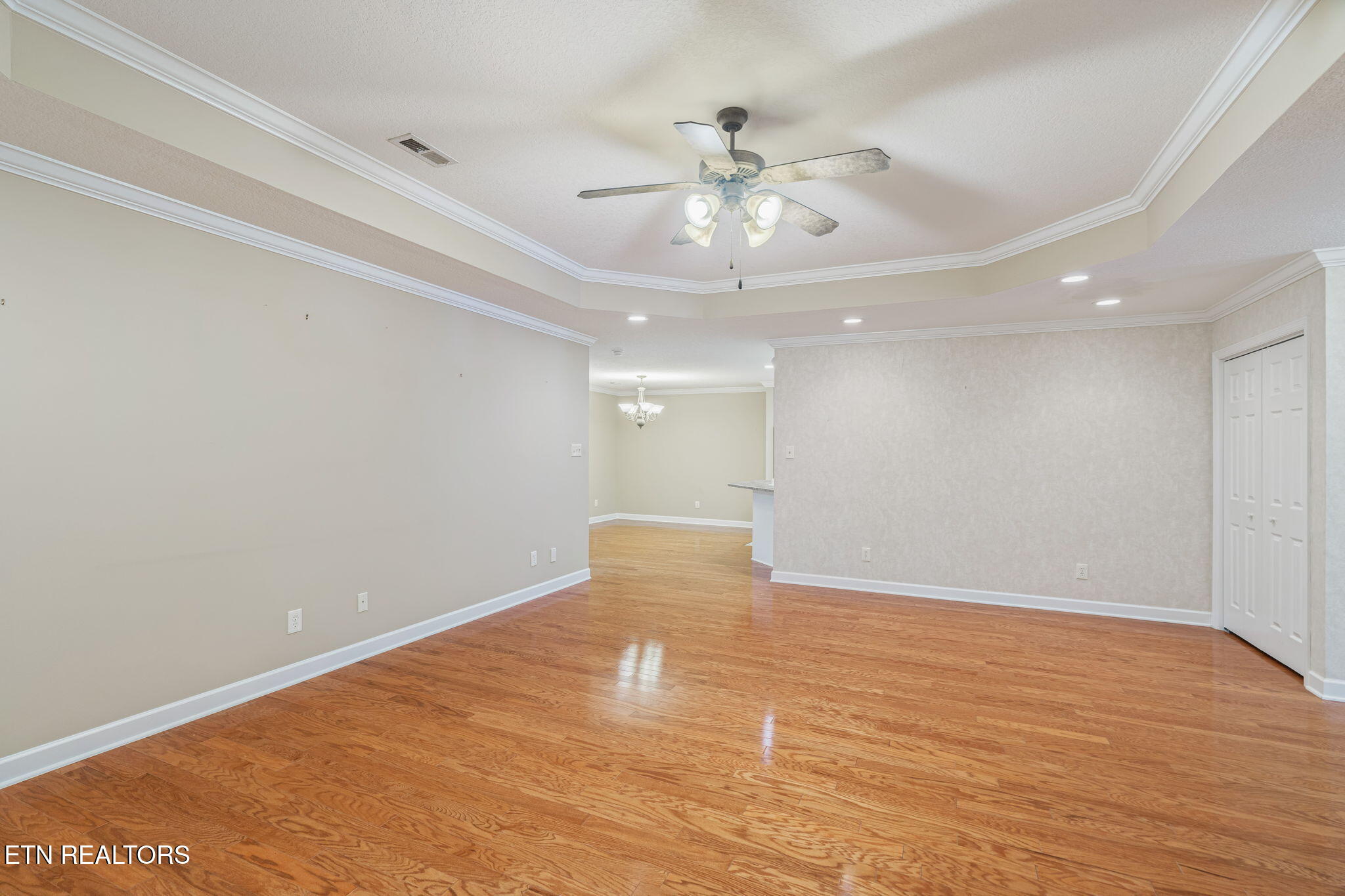 108 Honey Ridge Way Knoxville, TN 37924 - Photo 8 of 28 Living Area Towards Dining