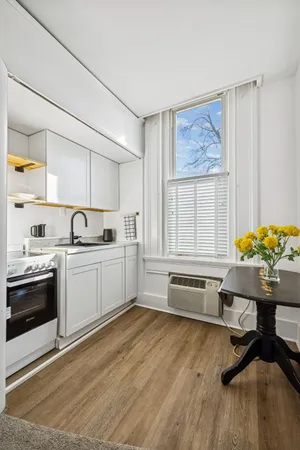 $900 | 302 North Church Street, Unit 2, Murfreesboro, TN 37130