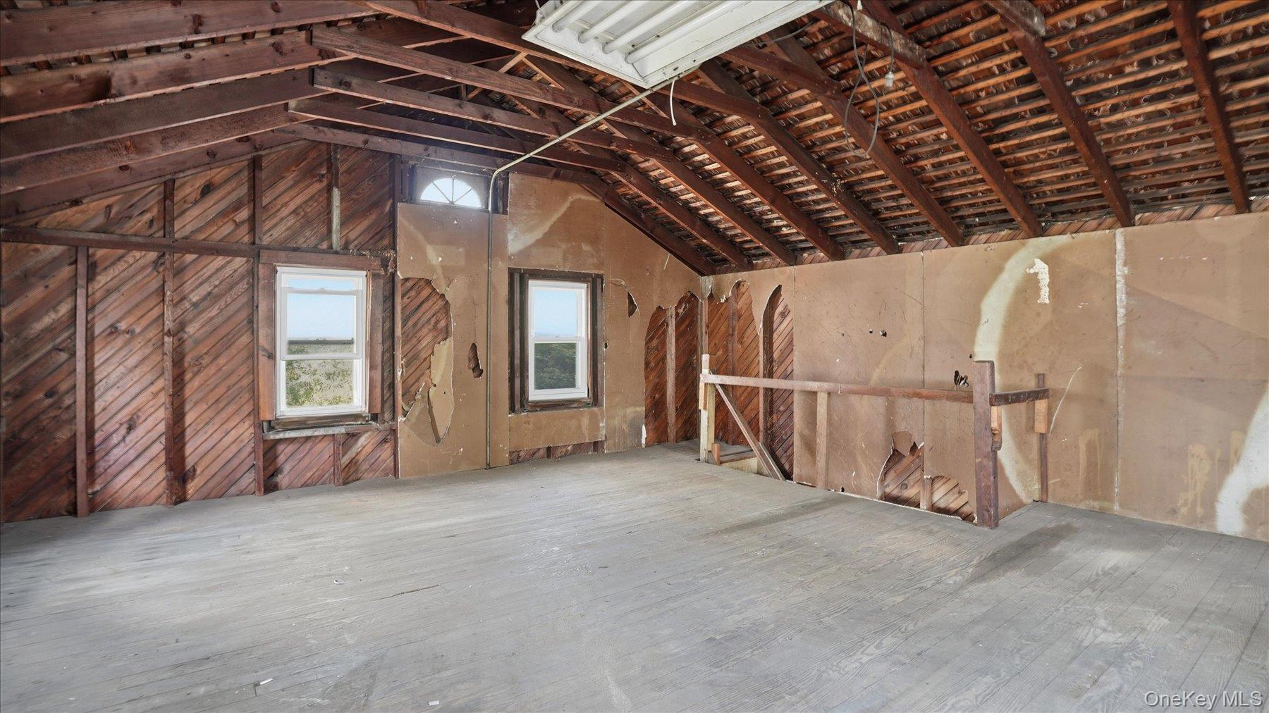 641 158th Street Queens, NY 11357 - Photo 28 of 37 Upper level garage