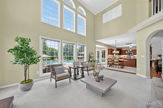 $925,000 | 123 Townview Drive, Wentzville, MO 63385