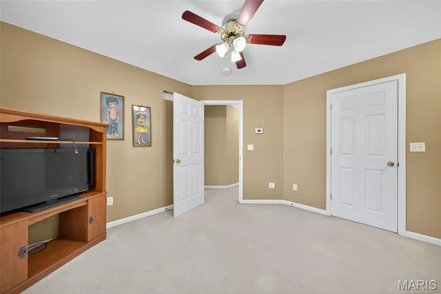 $925,000 | 123 Townview Drive, Wentzville, MO 63385