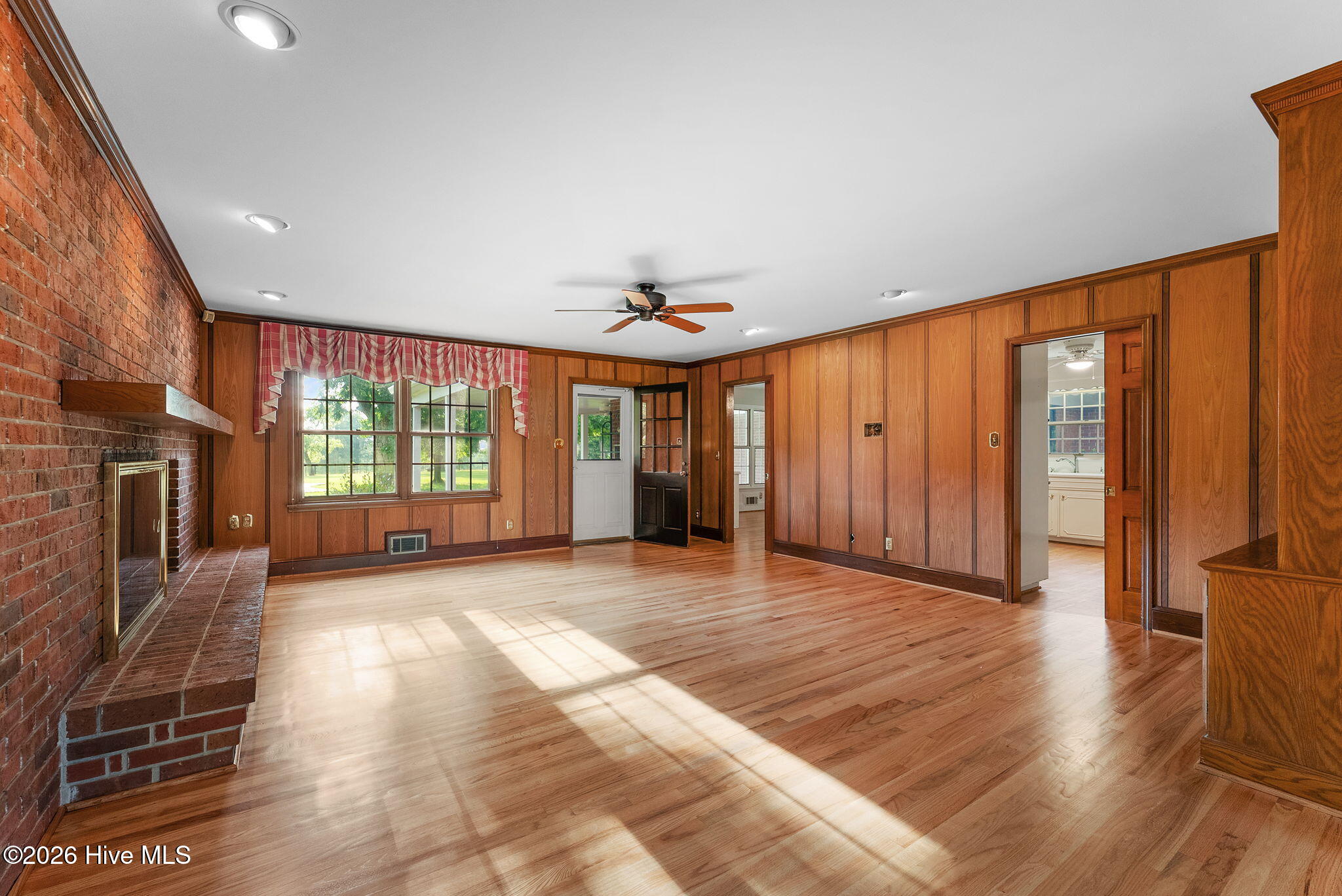 706 West Five Notch Road North Augusta, SC 29860 - Photo 13 of 62