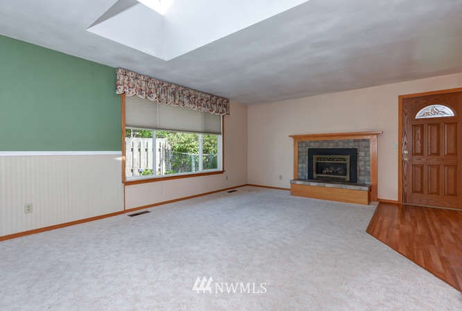 17713 113th Place Southeast Renton, WA 98055 - Photo 2 of 25