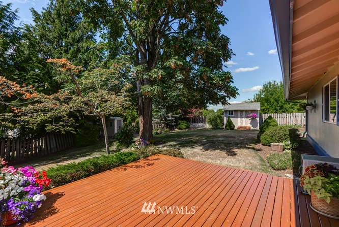 17713 113th Place Southeast Renton, WA 98055 - Photo 4 of 25