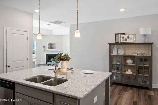 $429,990 | 1018 Terraces Lane, Hampstead, NC 28443