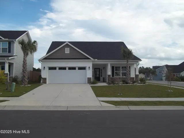 $429,990 | 1018 Terraces Lane, Hampstead, NC 28443