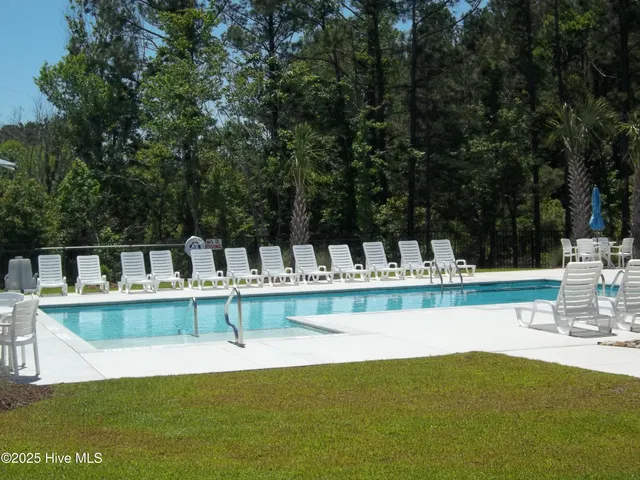 $429,990 | 1018 Terraces Lane, Hampstead, NC 28443