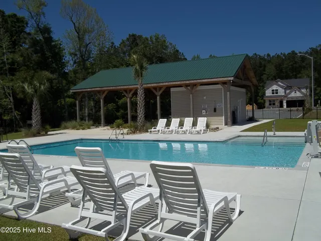 $429,990 | 1018 Terraces Lane, Hampstead, NC 28443