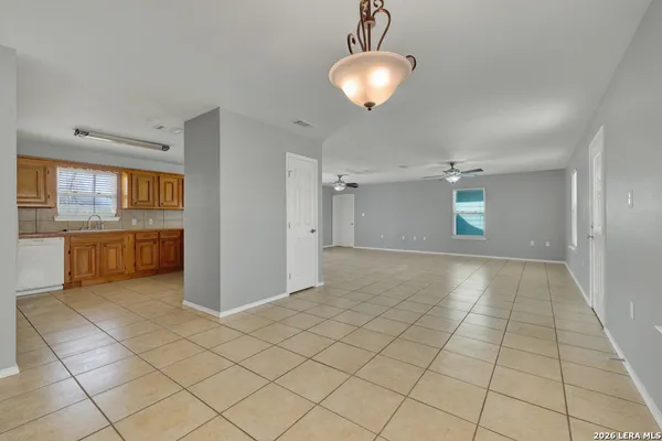 $809,999 | 353 Jackson, Kingsbury, TX 78638